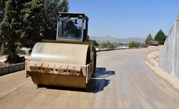 وعده پشت وعده در بیان زمان افتتاح پروژه پل چهارم بشار یاسوج/یکدست بودن شهرداری و شورای شهر و ادامه ناکامی در اجرای پروژه های شهری؟!