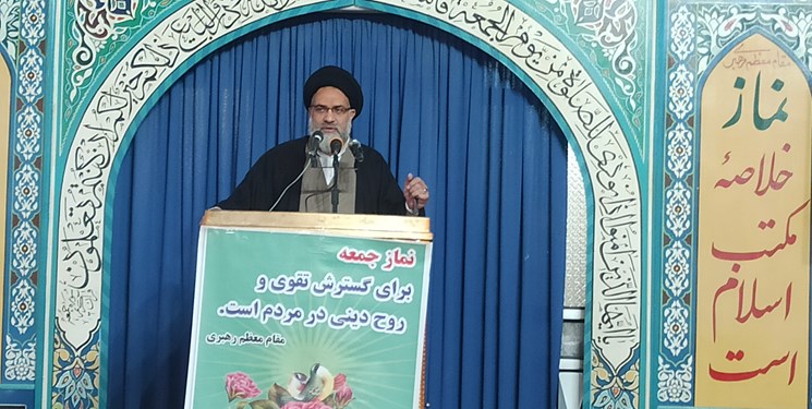 انتقاد شدید امام جمعه یاسوج از موضوع استعفاهای دسته جمعی