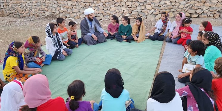 «شیخ محمدی» باغبان پرتلاش و خوش سلیقه در روستای سرابیز باشت+تصاویر