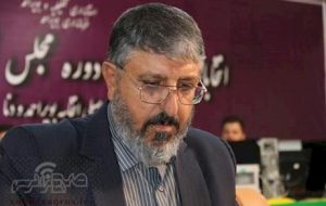 اظهارات جنجالی نادر منتظریان درباره پول های کثیف در انتخابات/وامدار کسی نیستم/مردم به برنامه نامزدها رای دهند