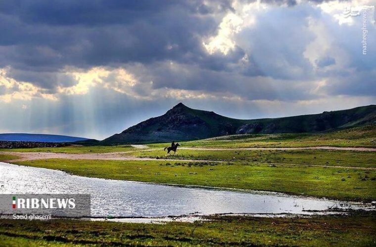 تصویری زیبا از سد خاکی اهر