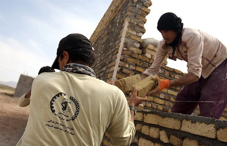 رهبر انقلاب این ۳۸ شهید را از مظلومیت در آوردند