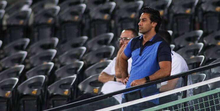 آقای مجیدی! مربیگری به حرف زدن و ادعا نیست/ حمایت بازیکنان از فرهاد با جنگیدن در فضای مجازی!