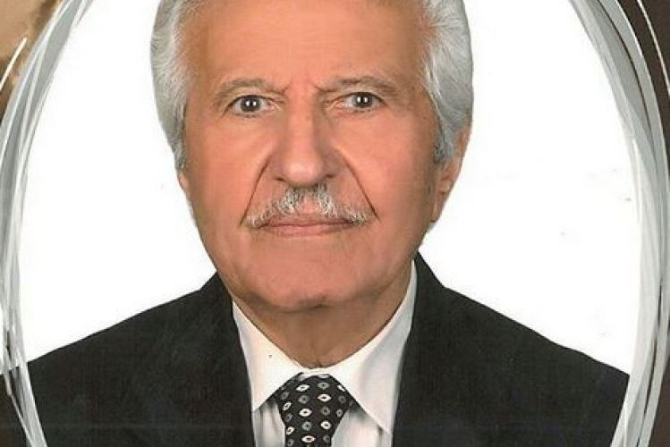 همه مسئولانی که در چند سال اخیر از دنیا رفتند/خدمت به مردم جهاد است