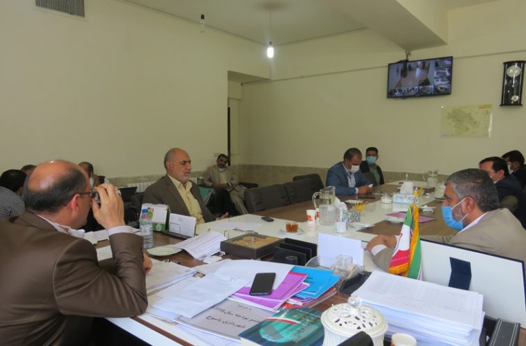 پیگیری وزارت کشور در خصوص کلیپ جنجالی کارمند شهرداری/ادامه ماجرای کیوسک های سرمایه داری/مخالفت شورای فرهنگ عمومی با تغییر نام خیابان جمهوری به شهید سلیمانی/خوبانی: نگین تاجی را محکوم و به آشنا تذکر می دهم