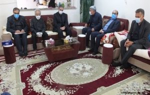 دیدار استاندار کهگیلویه و بویراحمد با خانواده “شهید شریفی” در گچساران+تصاویر