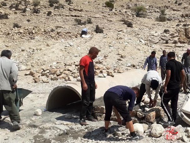 احداث پل ارتباطی روستای بنه‌پیر بهمئی+تصاویر