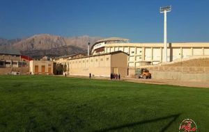 احیاء مجدد چمن فوتبال ورزشگاه تختی دولت آباد یاسوج+تصاویر