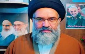 امام جمعه پاتاوه از توابع شهرستان دنا معرفی شد/تقویت نماز جمعه تقویت کشور است