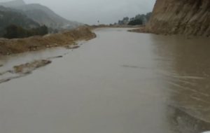 جاده دسترسی “لوداب بویراحمد غرق آب شد+تصاویر