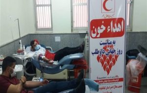 اهداء خون بسیجیان در بهمئی +تصاویر