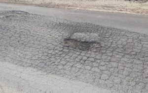 بی‌تدبیری سه‌ساله در تنها محور ارتباطی چرام_باشت