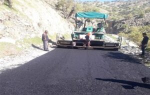 آغاز عملیات اجرایی آسفالت محور ارتباطی منطقه گردشگری موگرمون در شهرستان لنده