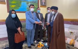 اجرای طرح علمداران حماسه در دیدار با جانبازان لنده ای+تصاویر