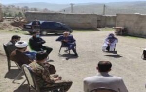 توزیع بیش از ۲۰۰ بسته بهداشتی در روستای چنار برم شهرستان دنا+تصاویر