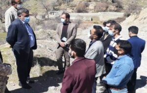 حضور فعالان فضای مجازی در شهر زلزله زده سی سخت