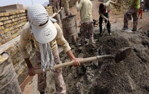 خدمات‌رسانی گروه‌های جهادی گچساران در “سی‌سخت” / جهاد همچنان ادامه دارد+فیلم