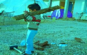 روایتی جذاب از روزگار بیم و امید در شهر زلزلهزده برف و آفتاب روایتی جذاب از روزگار بیم و امید در شهر زلزلهزده برف و آفتاب