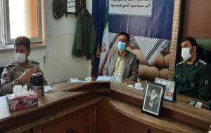 سمپاشی رایگان باغات آسیب دیده سی سخت توسط سپاه+تصاویر