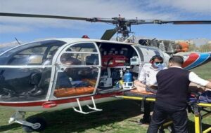 فرشته آهنی؛ نجات بخش جان بیماران در مناطق صعب العبور کهگیلویه و بویراحمد+تصاویر