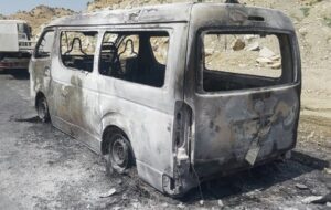 جزییات آتش سوزی یک دستگاه آمبولانس در جاده دهدشت+تصاویر و فیلم جزییات آتش سوزی یک دستگاه آمبولانس در جاده دهدشت+تصاویر و فیلم