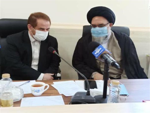 باید فرهنگ مصرف و کار را تغییر دهیم/ائمه جمعه در مقابل مسائل جامعه احساس مسئولیت می کنند