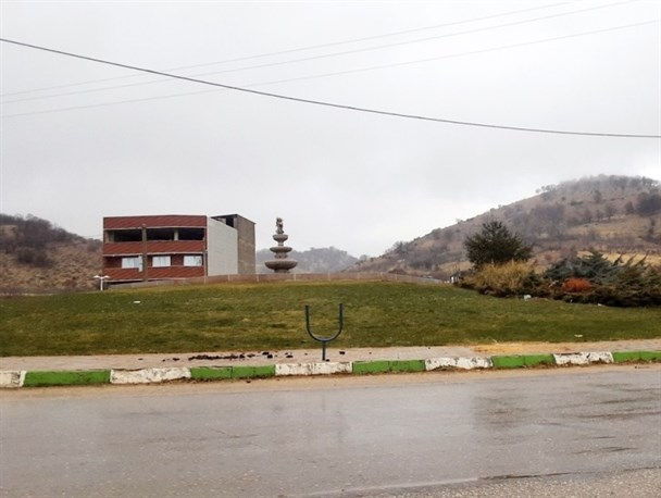 شهر زیبای سی سخت در یک روز بارانی