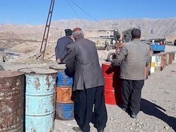 ماجرای عدم شارژ کارت‌های نفت در بخش موگرمون لنده/ بارندگی در راه است؛ کوتاهی نکنید