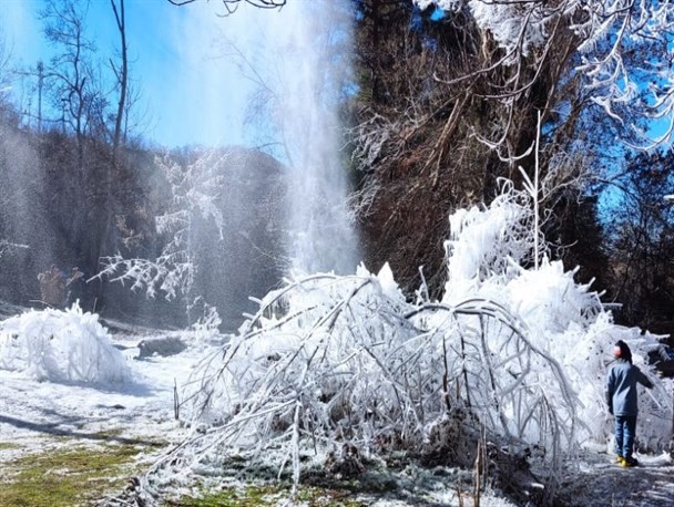 آبفای بویراحمد تماشاگر منظره زیبا در آبشار یاسوج باشد+تصاویر و فیلم آبفای بویراحمد تماشاگر منظره زیبا در آبشار یاسوج باشد+تصاویر و فیلم