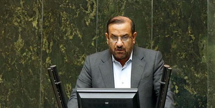 انتقاد عضو کمیسیون آموزش از ۲۷ بار چکشکاری طرح رتبهبندی معلمان انتقاد عضو کمیسیون آموزش از ۲۷ بار چکشکاری طرح رتبهبندی معلمان