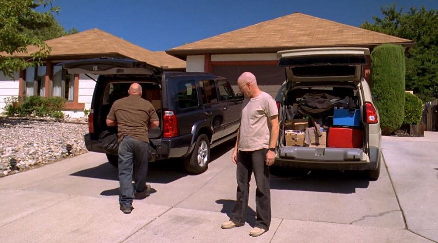 نقد و بررسی سریال بریکینگ بد و تحلیل بازی برایان کرانستون