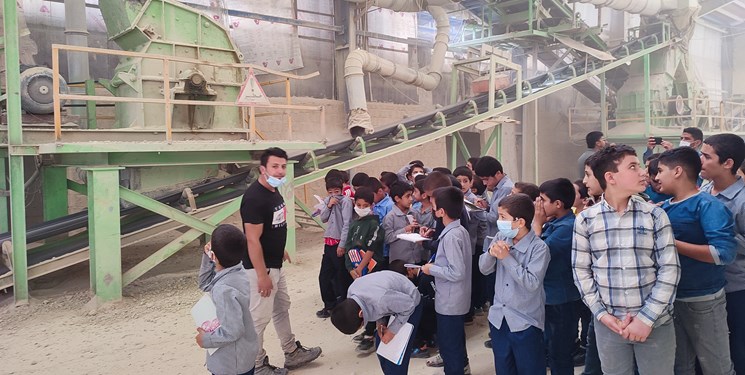 بارقههای امید در آموزش وپرورش دهدشت/ نگاهی نو به آموزشهای نوین علمی و تربیت در مدارس دولتی بارقههای امید در آموزش وپرورش دهدشت/ نگاهی نو به آموزشهای نوین علمی و تربیت در مدارس دولتی