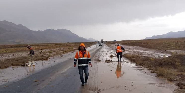 همه راههای کهگیلویه و بویراحمد باز است/ فرسودگی ناوگان راهداری معضل یک اداره کل همه راههای کهگیلویه و بویراحمد باز است/ فرسودگی ناوگان راهداری معضل یک اداره کل