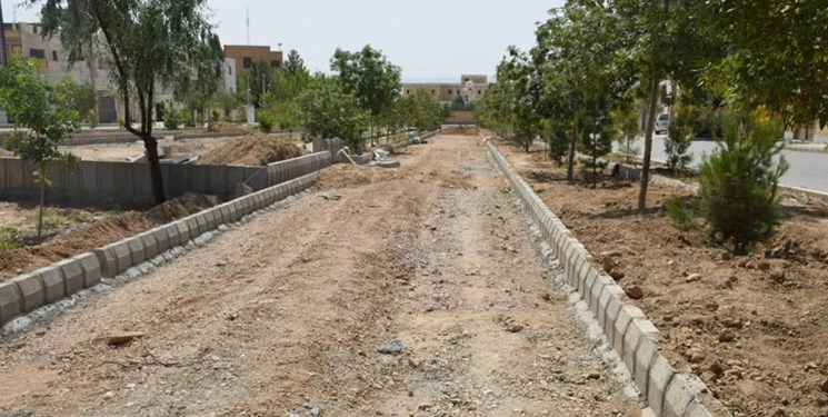 آغاز عملیات خاکبرداری و تسطیح پارکها و بلوارهای شهر دهدشت آغاز عملیات خاکبرداری و تسطیح پارکها و بلوارهای شهر دهدشت