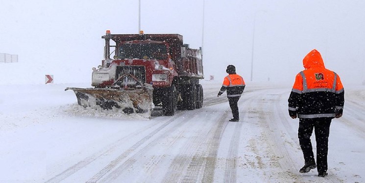 استقرار ۲۰۰ راهدار در جاده های کهگیلویه و بویراحمد در طرح زمستانی