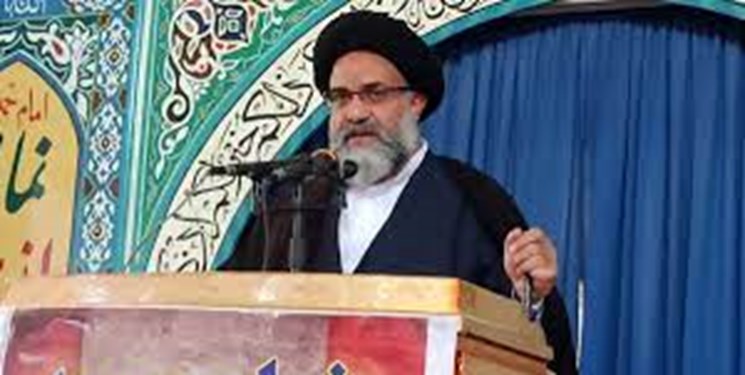 دانشجویان تن به خواسته تجریه طلبان و سلطنت طلبان نمی‌دهند