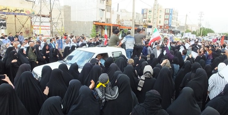 مردم گچساران  شهید گمنام را به سمت لیشتر بدرقه کردند+تصاویر و فیلم