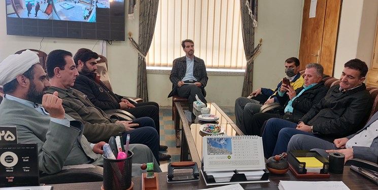 هشدار آخر به شورا و شهردار سیسخت/بابکانپور: دعوا را تمام کنید؛ خون به دل مردم کردهاید هشدار آخر به شورا و شهردار سیسخت/بابکانپور: دعوا را تمام کنید؛ خون به دل مردم کردهاید