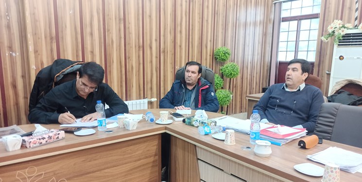 چالش دوباره شورا با شهردار یاسوج/اکبری: ۹۵ درصد مردم از شما ناراضی‌اند/شهردار: تخلفی در منزل استیجاری نشده است