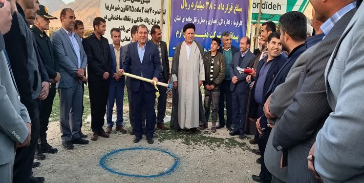 افتتاح و کلنگ‌زنی ۳۳ طرح‌ دهه فجر بهمئی با حضور نماینده و مسئولان