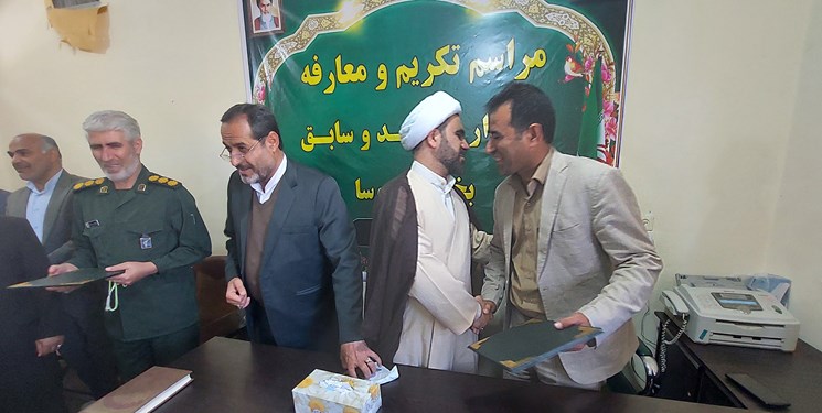 تودیع و معارفه بخشداران چاروسا برگزار شد/ داربام: مدیون هیچ شخصی نیستم