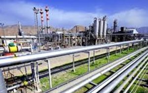 افزایش تولید روزانه ۷ هزار بشکه‌ای نفت سبک در شرکت بهره‌برداری نفت و گاز گچساران