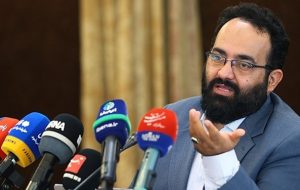 دستیار رئیس‌جمهور در امر مردمی‌سازی: در دو سال دولت سیزدهم به اندازه ۸ سال دولت قبل برق تولید شد