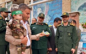 ظهور سربازان حاج قاسم| جشن تولد امیرقاسم بر مزار حاج قاسم+ فیلم و عکس