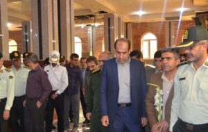 غبار روبی گلزار شهدای گچساران به مناسبت هفته قوه قضائیه+تصاویر