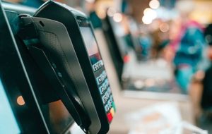 چه تعداد خانوار کهگیلویه و بویراحمدی از  کالا برگ الکترونیکی استفاده می‌کنند؟