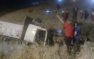 تلاش اورژانس و فوت غم‌انگیز راننده کامیون در گچساران