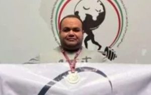 قهرمان گچسارانی «تک لیفت» به عضویت تیم ملی درآمد قهرمان گچسارانی «تک لیفت» به عضویت تیم ملی درآمد