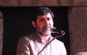 نماینده مجلس خطاب به شرکت نفت: چترتان روی همه مردم گچساران باشد از قلکهایتان کم نمیشود! نماینده مجلس خطاب به شرکت نفت: چترتان روی همه مردم گچساران باشد از قلکهایتان کم نمیشود!