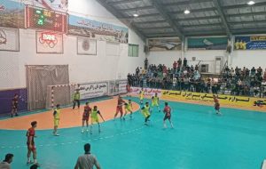 نفت گچساران برنده دربی مهیج لیگ برتر هندبال کشور در مصاف با فرازبام نفت گچساران برنده دربی مهیج لیگ برتر هندبال کشور در مصاف با فرازبام